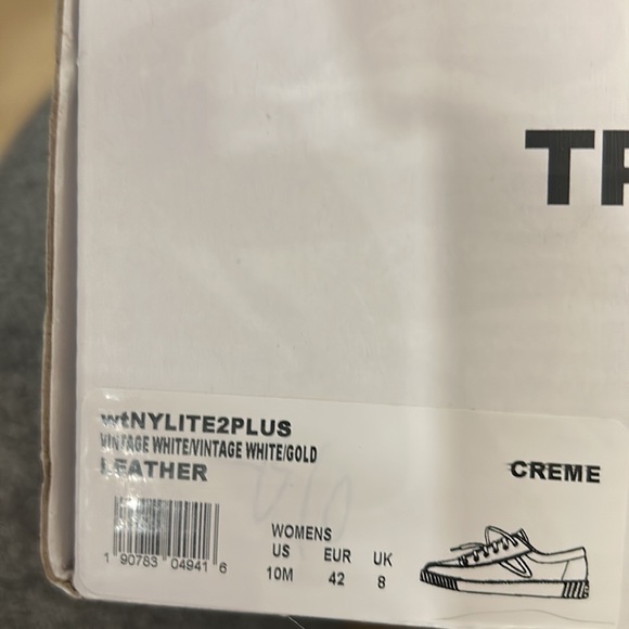 Gently used Tretorn Nylite2 Gold & White Leather size 10M - Picture 4 of 4